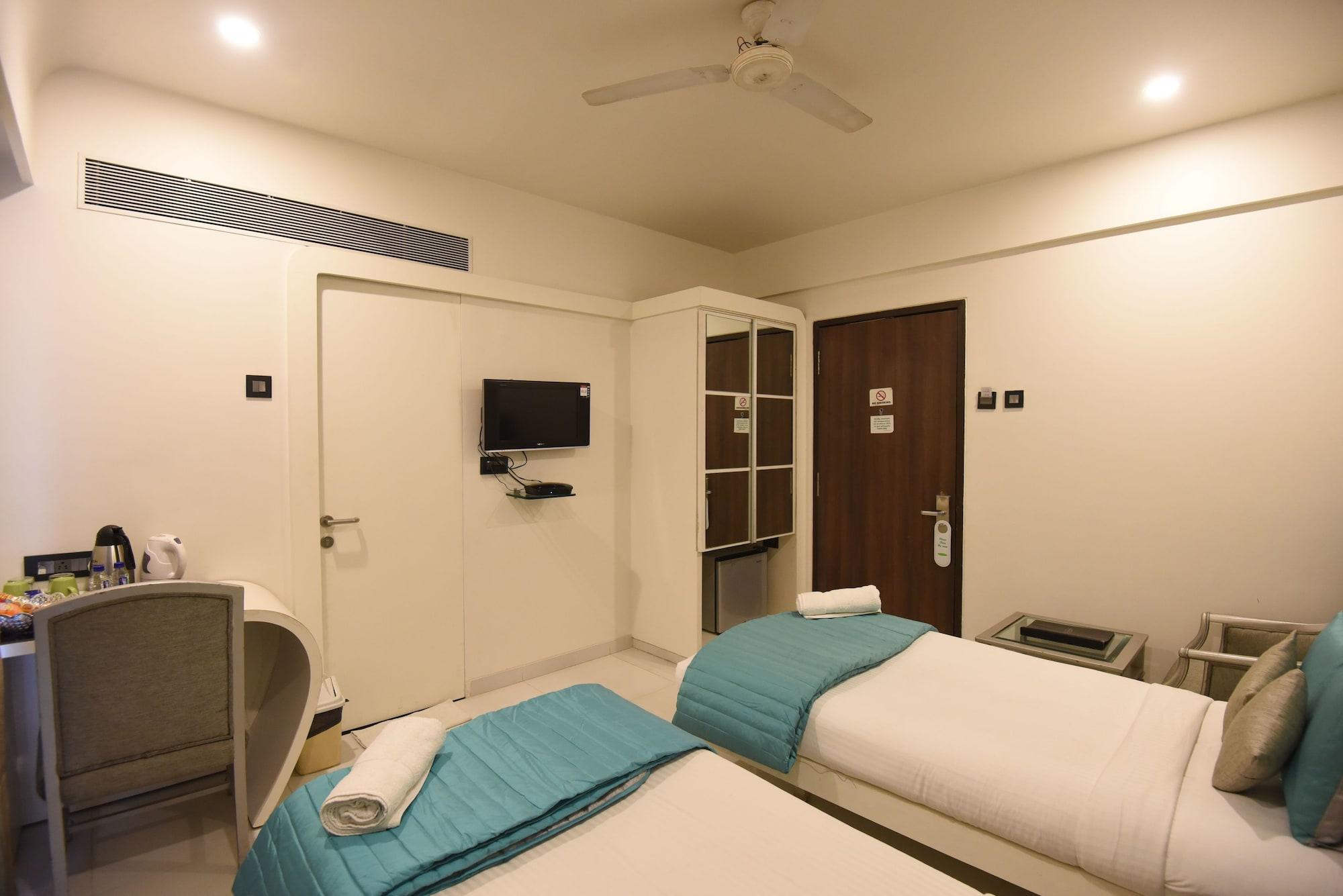 Vits Sharanam, Thane Esterno foto