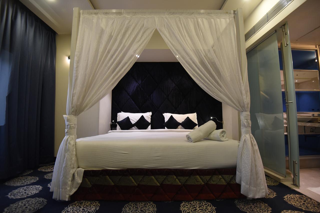 Vits Sharanam, Thane Esterno foto