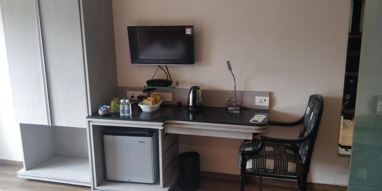 Vits Sharanam, Thane Esterno foto