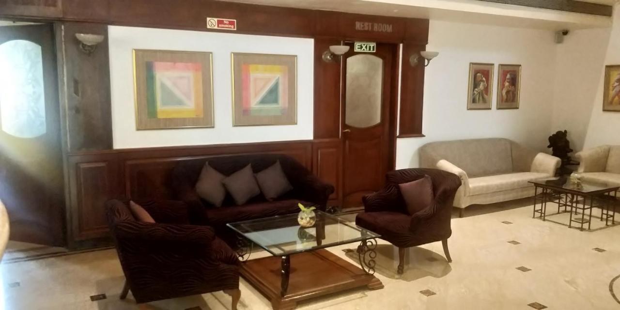 Vits Sharanam, Thane Esterno foto