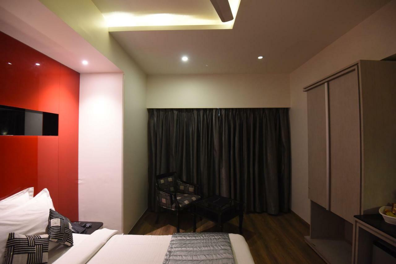 Vits Sharanam, Thane Esterno foto