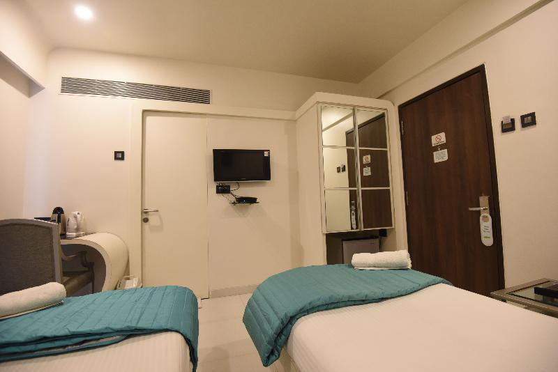 Vits Sharanam, Thane Esterno foto